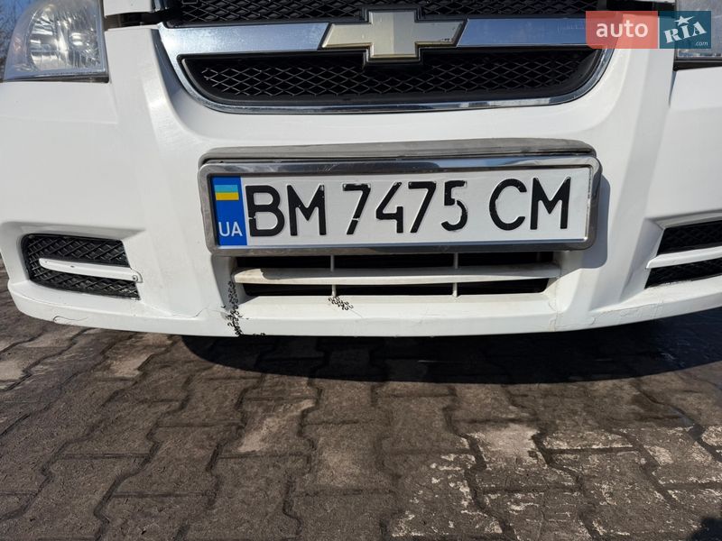 Седан Chevrolet Aveo 2006 в Ромнах