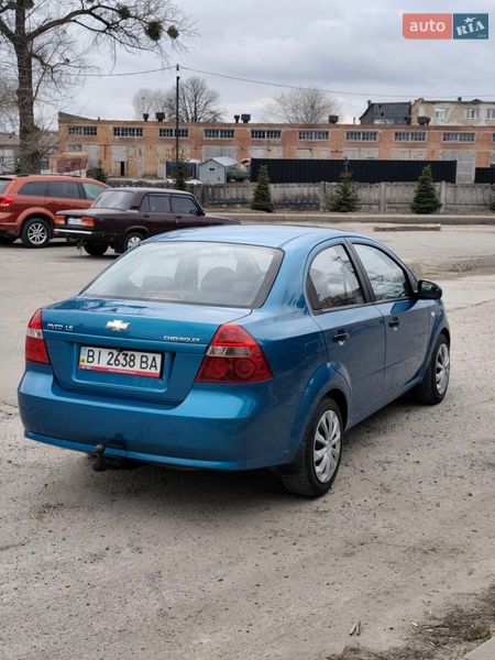 Седан Chevrolet Aveo 2008 в Полтаве