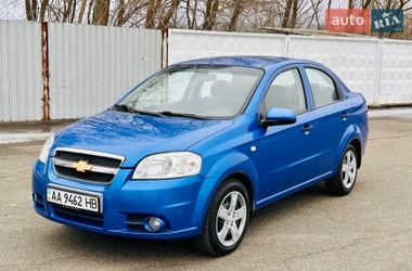 Седан Chevrolet Aveo 2008 в Киеве