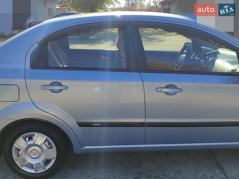 Седан Chevrolet Aveo 2007 в Южноукраинске