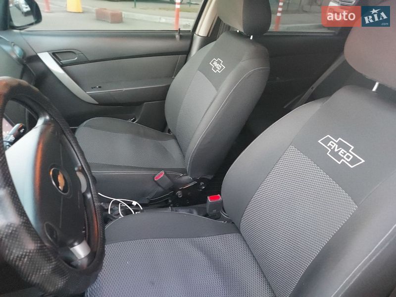 Седан Chevrolet Aveo 2011 в Киеве фото 8 Седан Chevrolet Aveo 2011 в Киеве