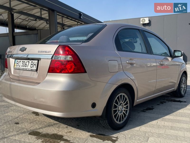 Седан Chevrolet Aveo 2007 в Львове