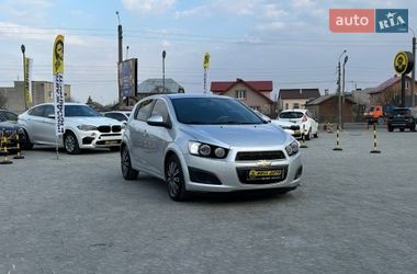 Хетчбек Chevrolet Aveo 2011 в Івано-Франківську