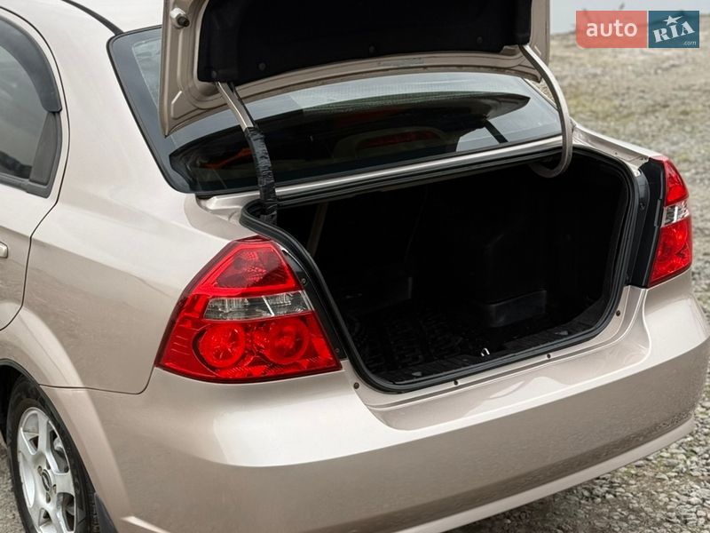 Седан Chevrolet Aveo 2007 в Днепре фото 36 Седан Chevrolet Aveo 2007 в Днепре