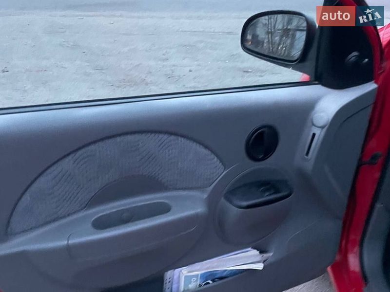 Седан Chevrolet Aveo 2003 в Мироновке