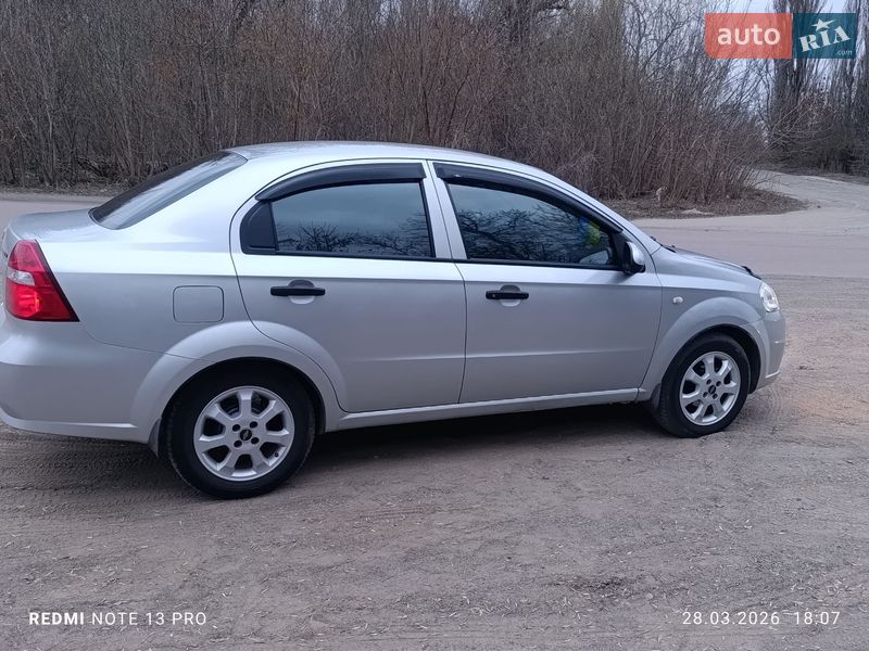 Седан Chevrolet Aveo 2008 в Житомире