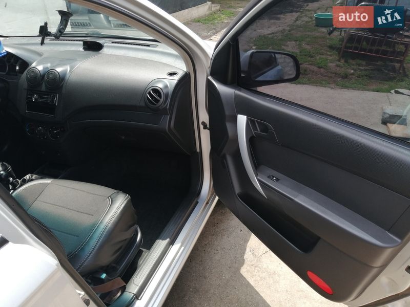 Седан Chevrolet Aveo 2010 в Желтых Водах фото 12 Седан Chevrolet Aveo 2010 в Желтых Водах
