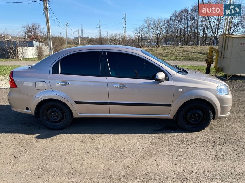 Седан Chevrolet Aveo 2008 в Харькове фото 6 Седан Chevrolet Aveo 2008 в Харькове
