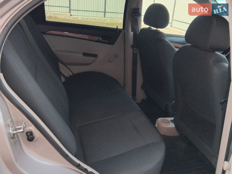 Седан Chevrolet Aveo 2008 в Тернополі фото 10 Седан Chevrolet Aveo 2008 в Тернополі