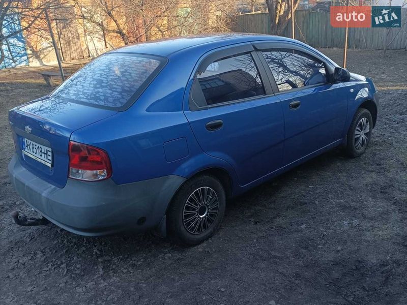 Седан Chevrolet Aveo 2005 в Кегичівці