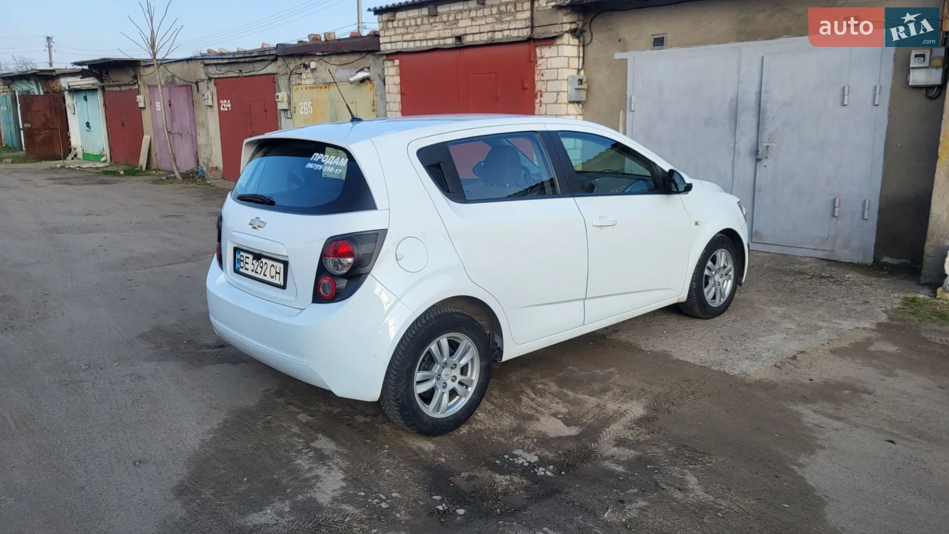 2013 Chevrolet Aveo - мініатюра 9