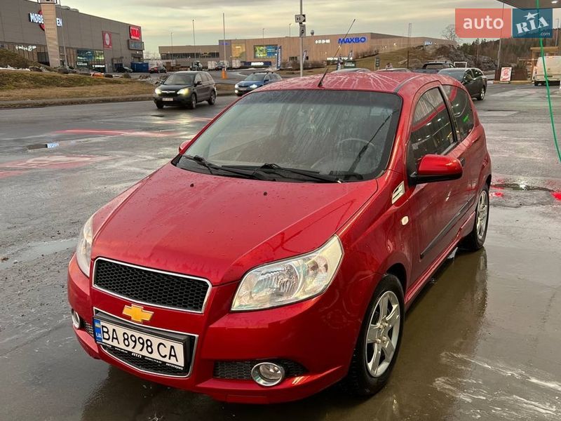 Хетчбек Chevrolet Aveo 2011 в Благовіщенську