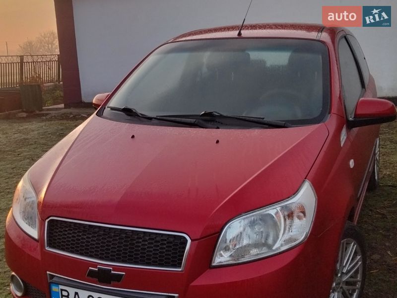 Хетчбек Chevrolet Aveo 2011 в Благовіщенську