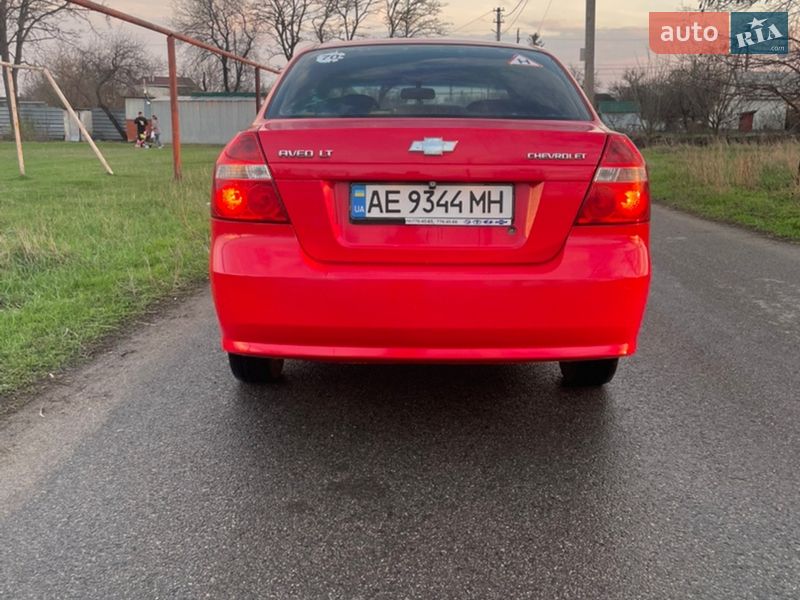 Седан Chevrolet Aveo 2006 в Днепре