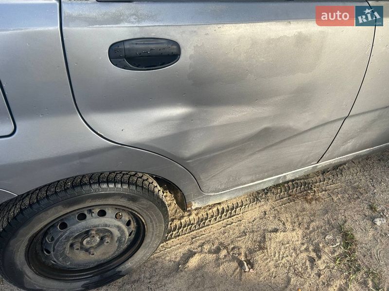 Хетчбек Chevrolet Aveo 2007 в Києві фото 16 Хетчбек Chevrolet Aveo 2007 в Києві