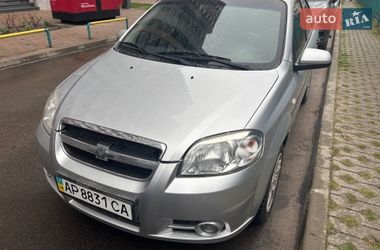 Седан Chevrolet Aveo 2011 в Киеве