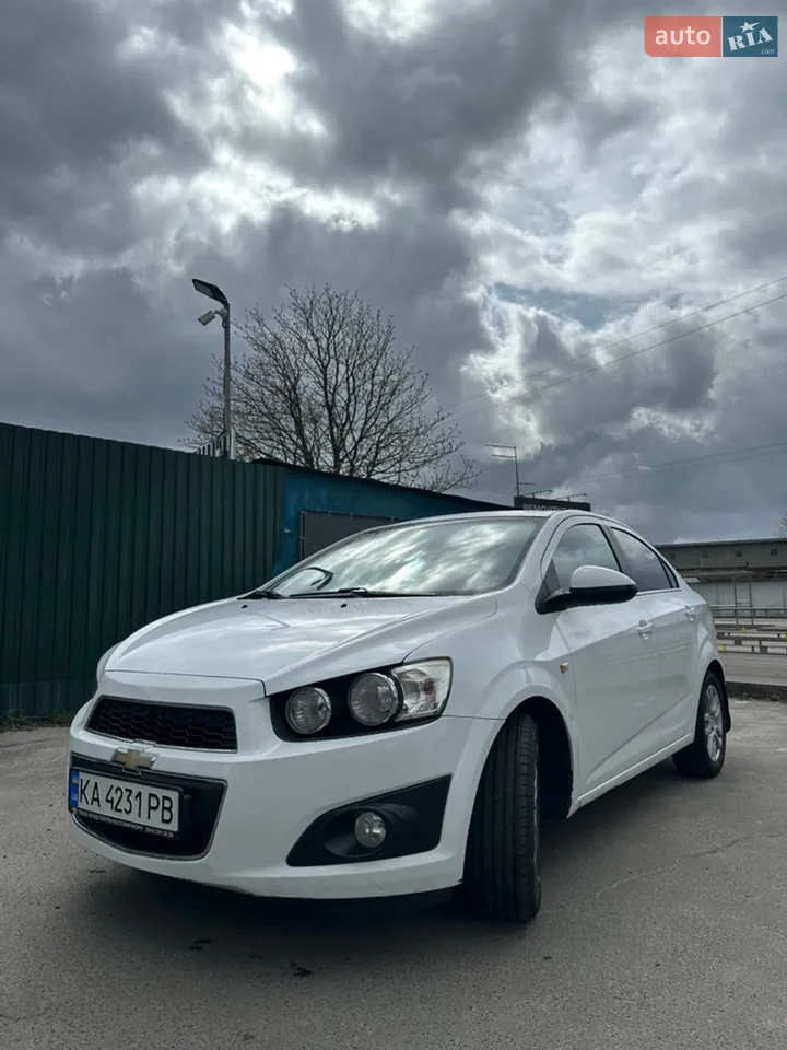 2011 Chevrolet Aveo - мініатюра 12