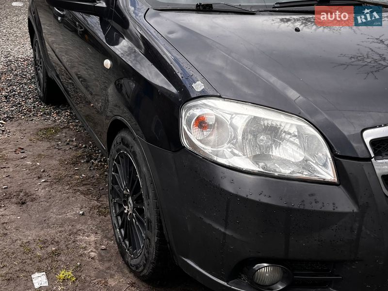 Седан Chevrolet Aveo 2007 в Полтаві