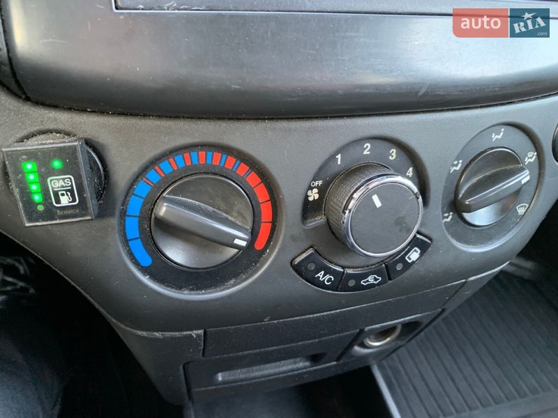 Седан Chevrolet Aveo 2010 в Запорожье фото 5 Седан Chevrolet Aveo 2010 в Запорожье