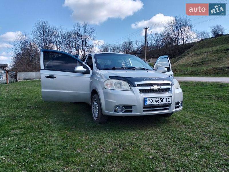 Седан Chevrolet Aveo 2007 в Чорткове