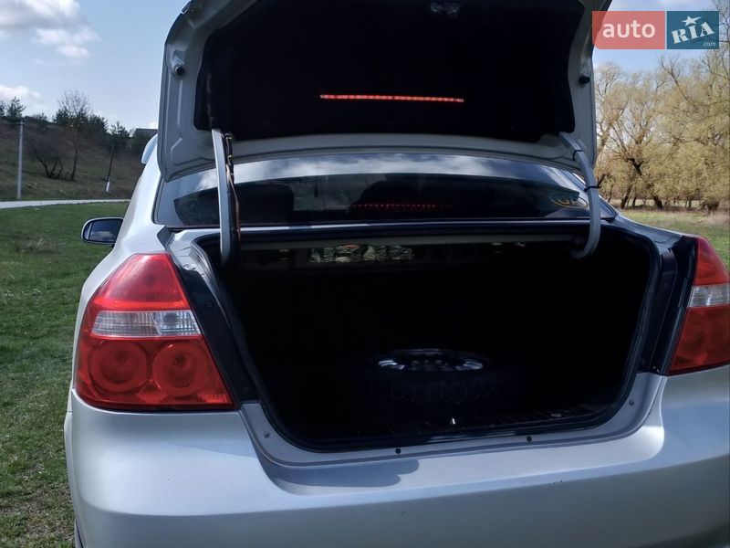 Седан Chevrolet Aveo 2007 в Чорткове