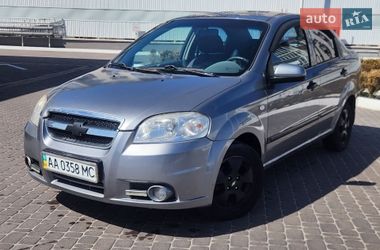 Седан Chevrolet Aveo 2006 в Киеве