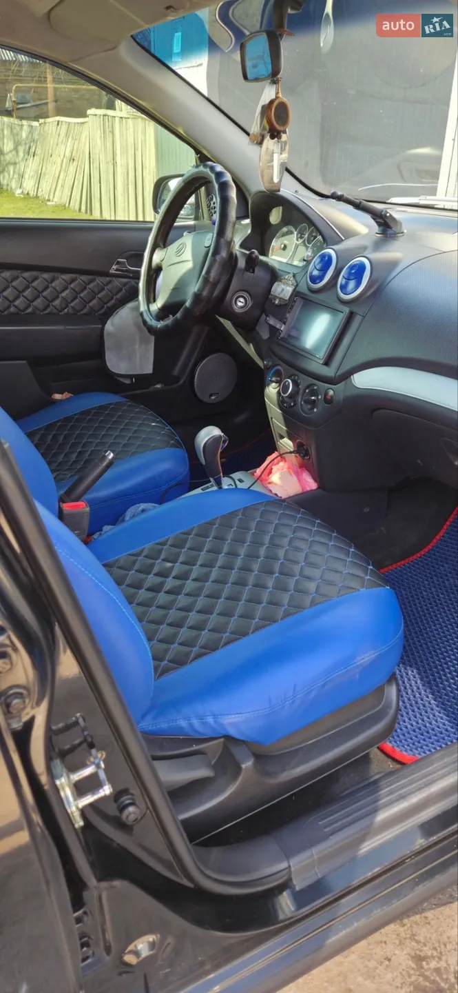 2012 Chevrolet Aveo - мініатюра 3