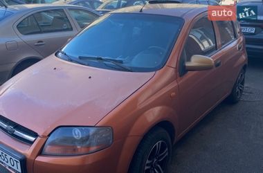 Хэтчбек Chevrolet Aveo 2005 в Киеве