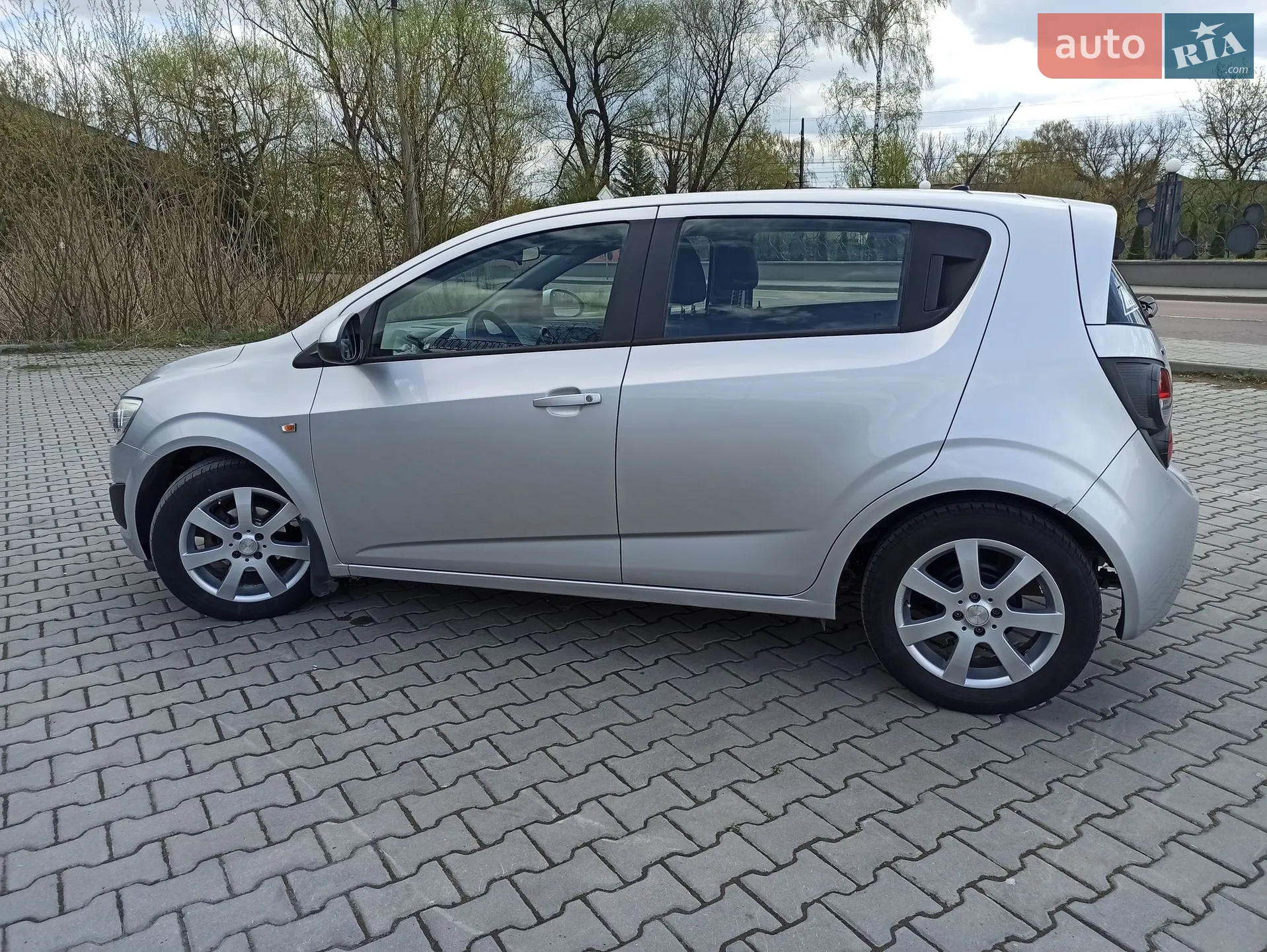 2011 Chevrolet Aveo - мініатюра 10