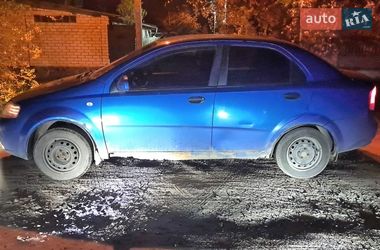 Седан Chevrolet Aveo 2006 в Полтаве