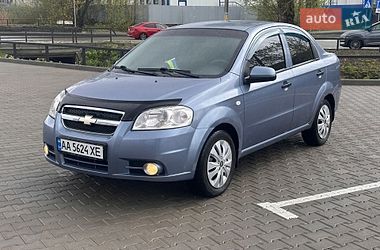 Седан Chevrolet Aveo 2006 в Киеве