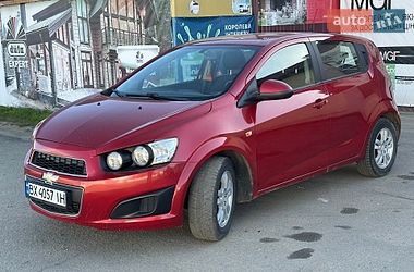 Хэтчбек Chevrolet Aveo 2012 в Шепетовке