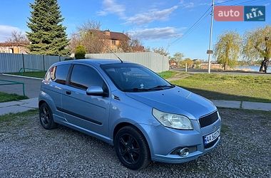 Хетчбек Chevrolet Aveo 2011 в Києві