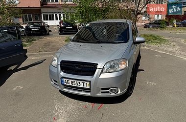Седан Chevrolet Aveo 2009 в Києві