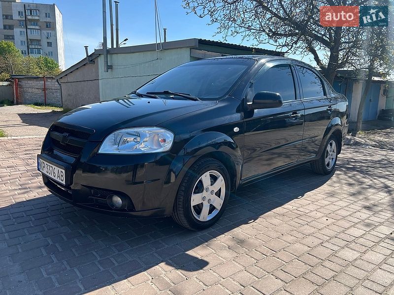 Седан Chevrolet Aveo 2006 в Запорожье