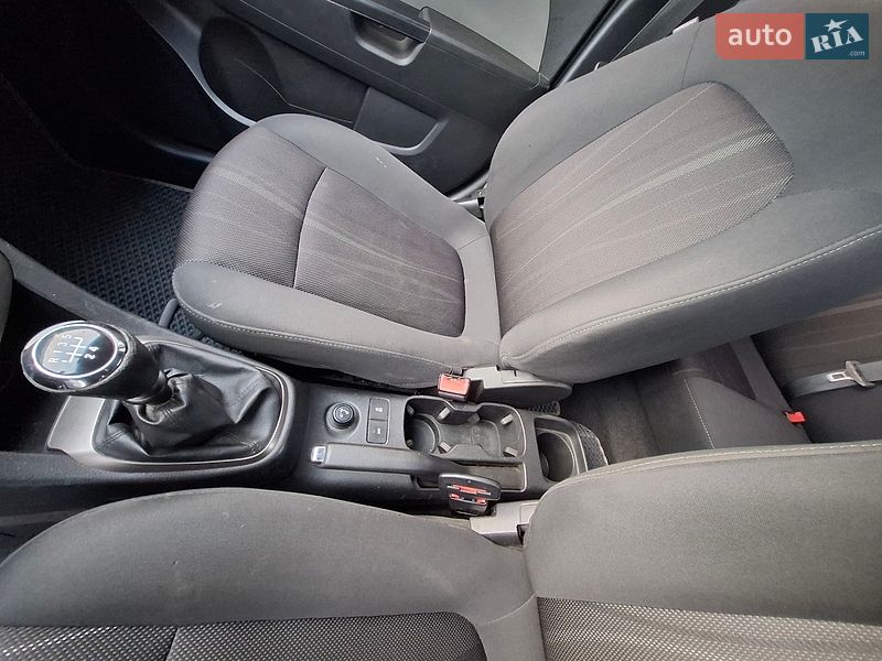Хэтчбек Chevrolet Aveo 2011 в Горохове