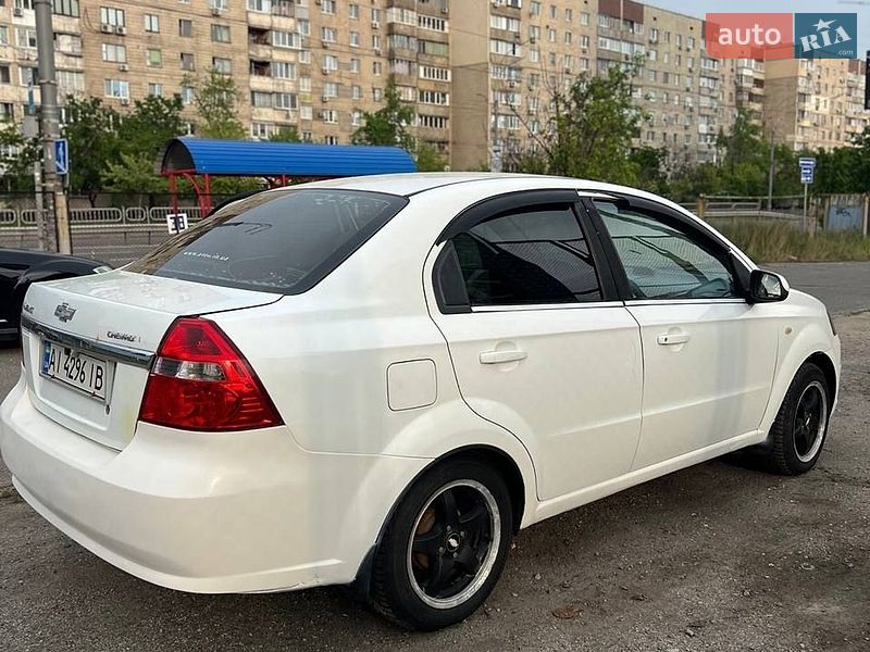Седан Chevrolet Aveo 2007 в Киеве фото 19 Седан Chevrolet Aveo 2007 в Киеве
