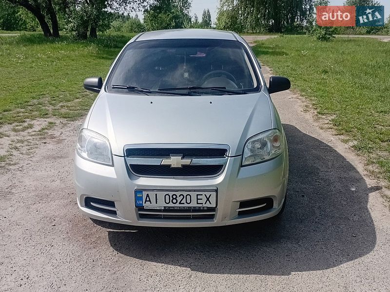 Седан Chevrolet Aveo 2011 в Киеве