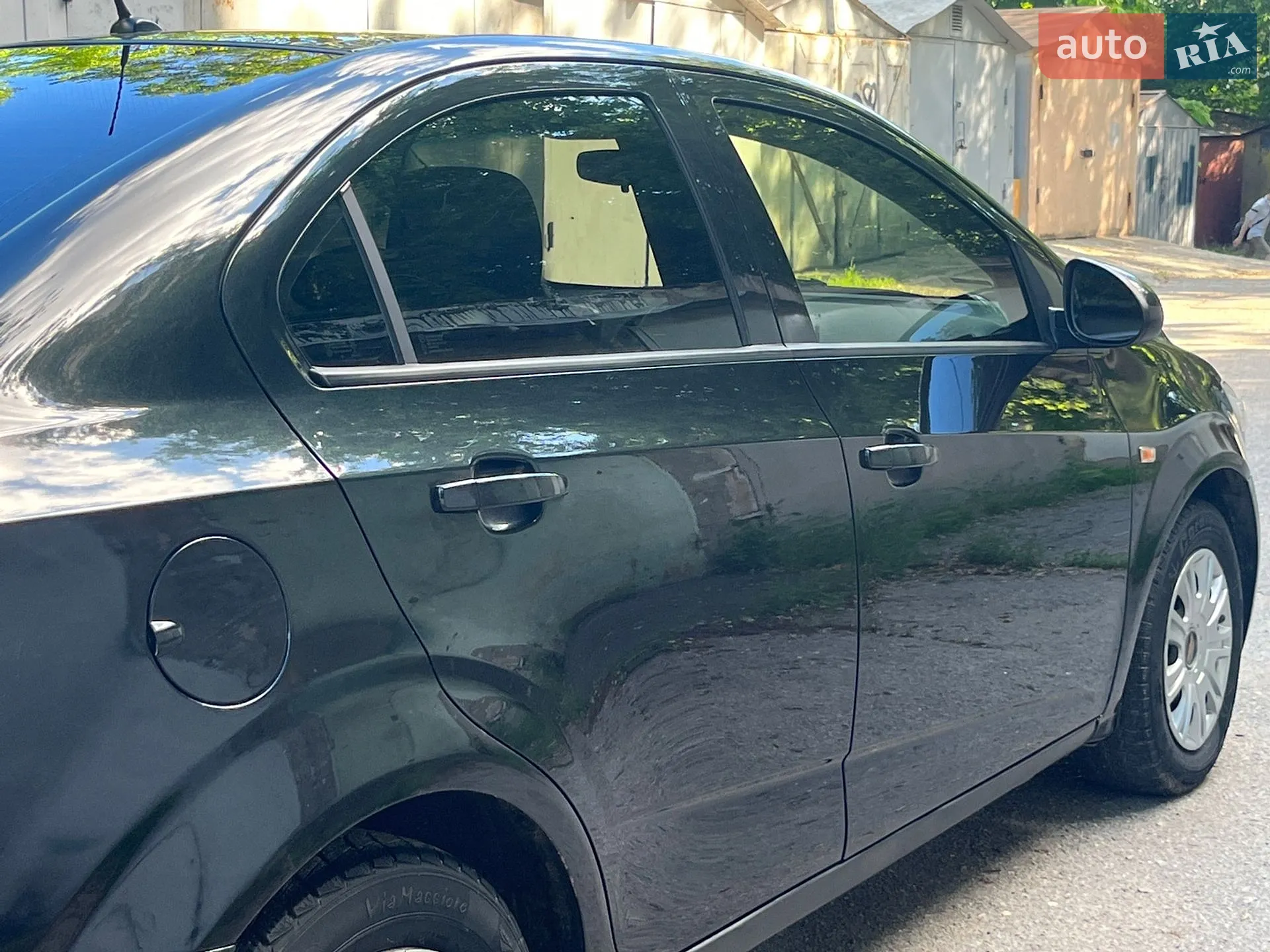 2013 Chevrolet Aveo - мініатюра 15