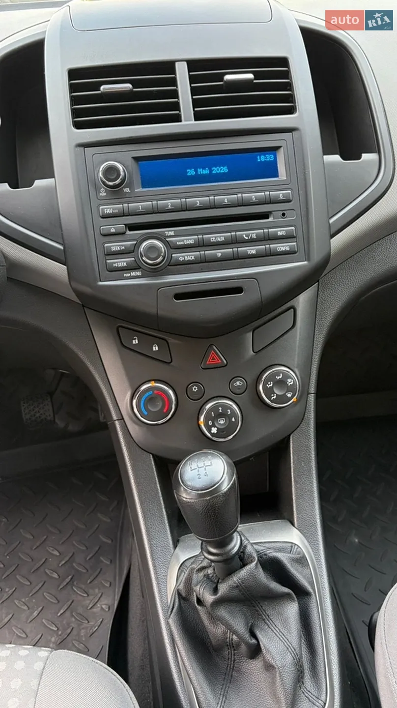 2014 Chevrolet Aveo - мініатюра 10