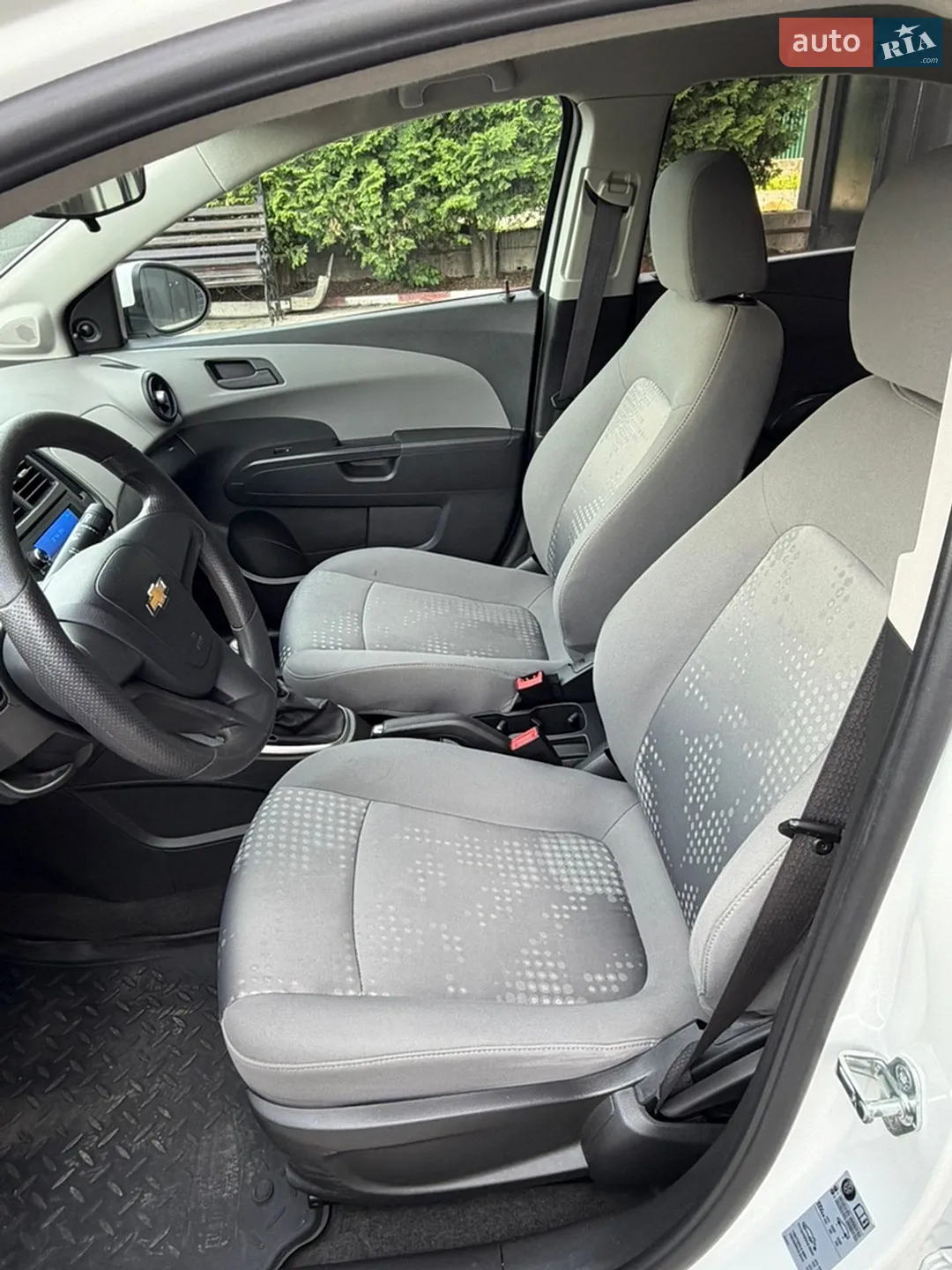 2014 Chevrolet Aveo - мініатюра 11