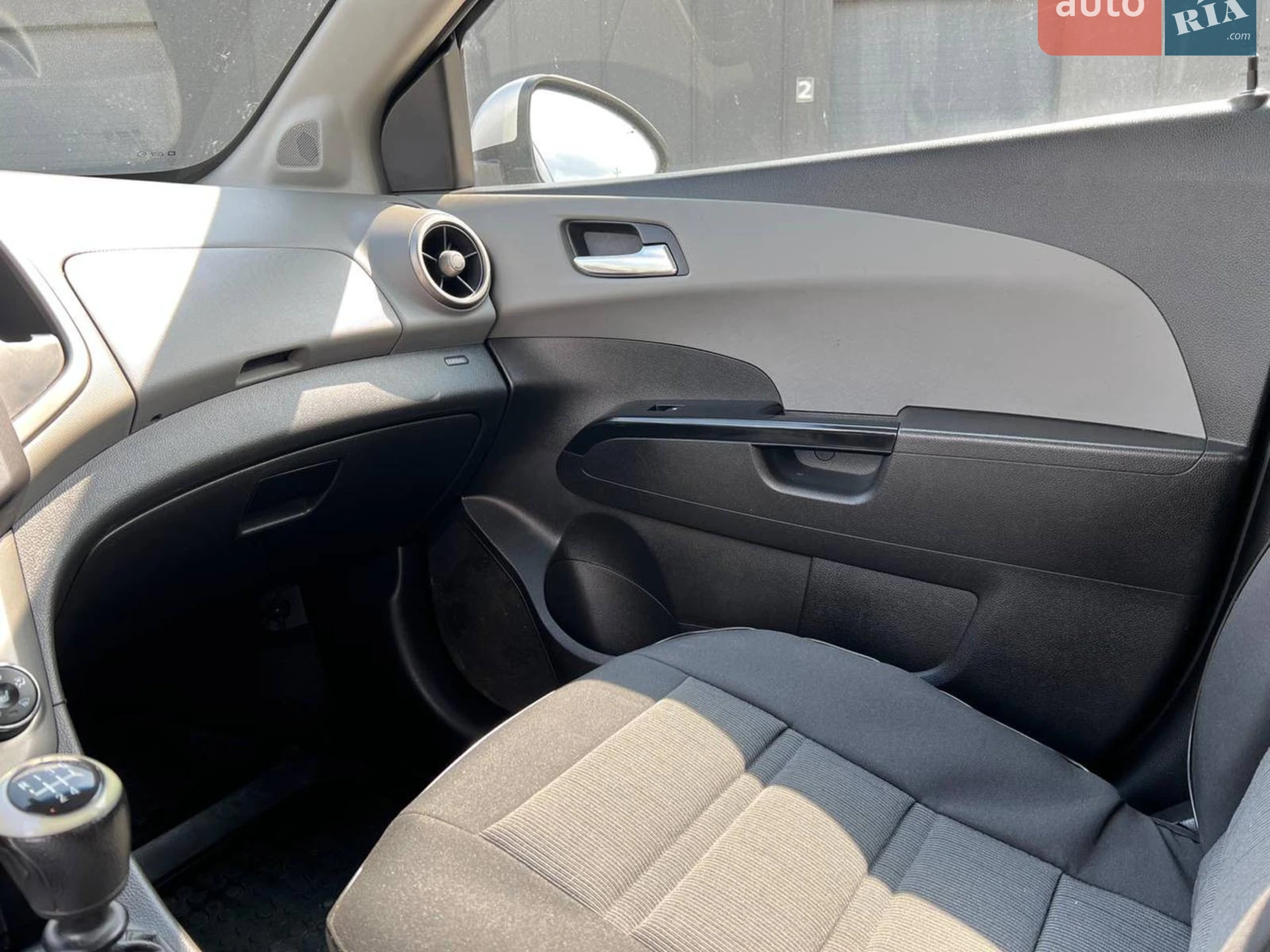 2012 Chevrolet Aveo - мініатюра 34