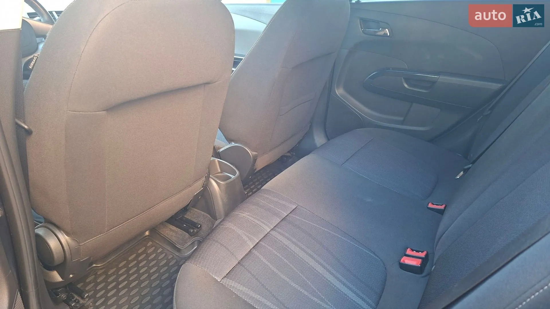 2012 Chevrolet Aveo - мініатюра 12