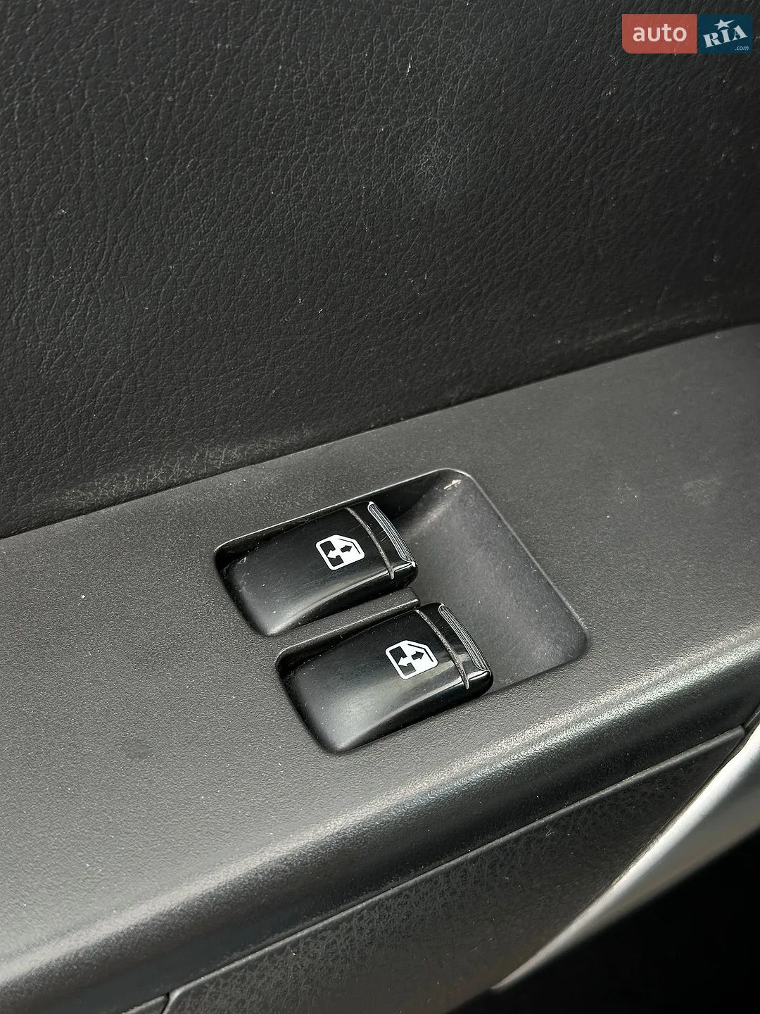 2011 Chevrolet Aveo - мініатюра 27