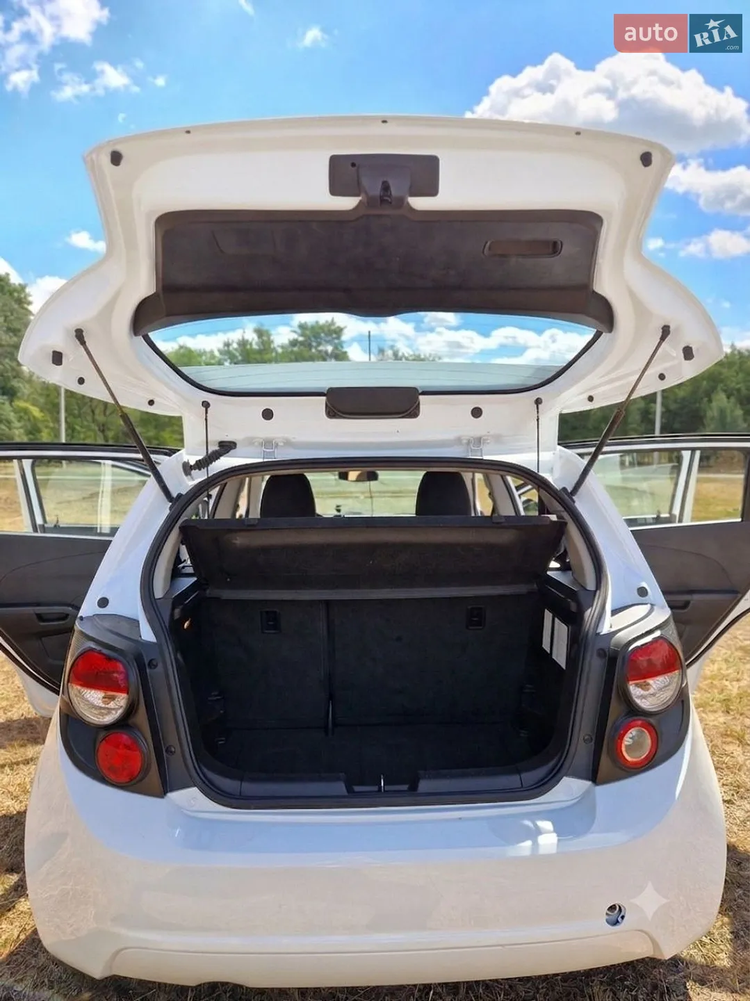2012 Chevrolet Aveo - мініатюра 10