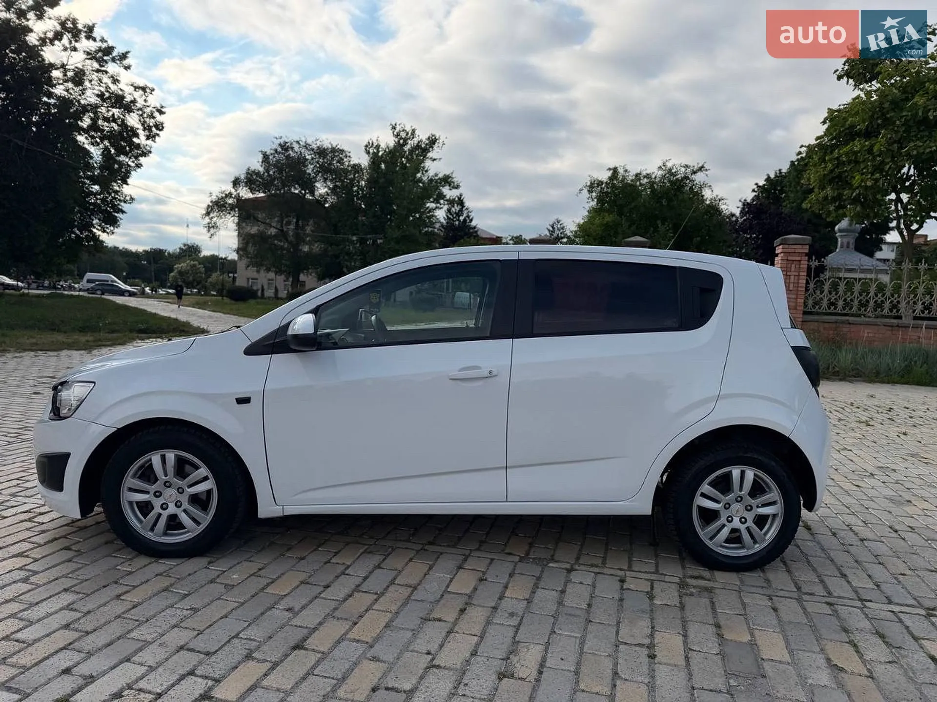 2013 Chevrolet Aveo - мініатюра 39