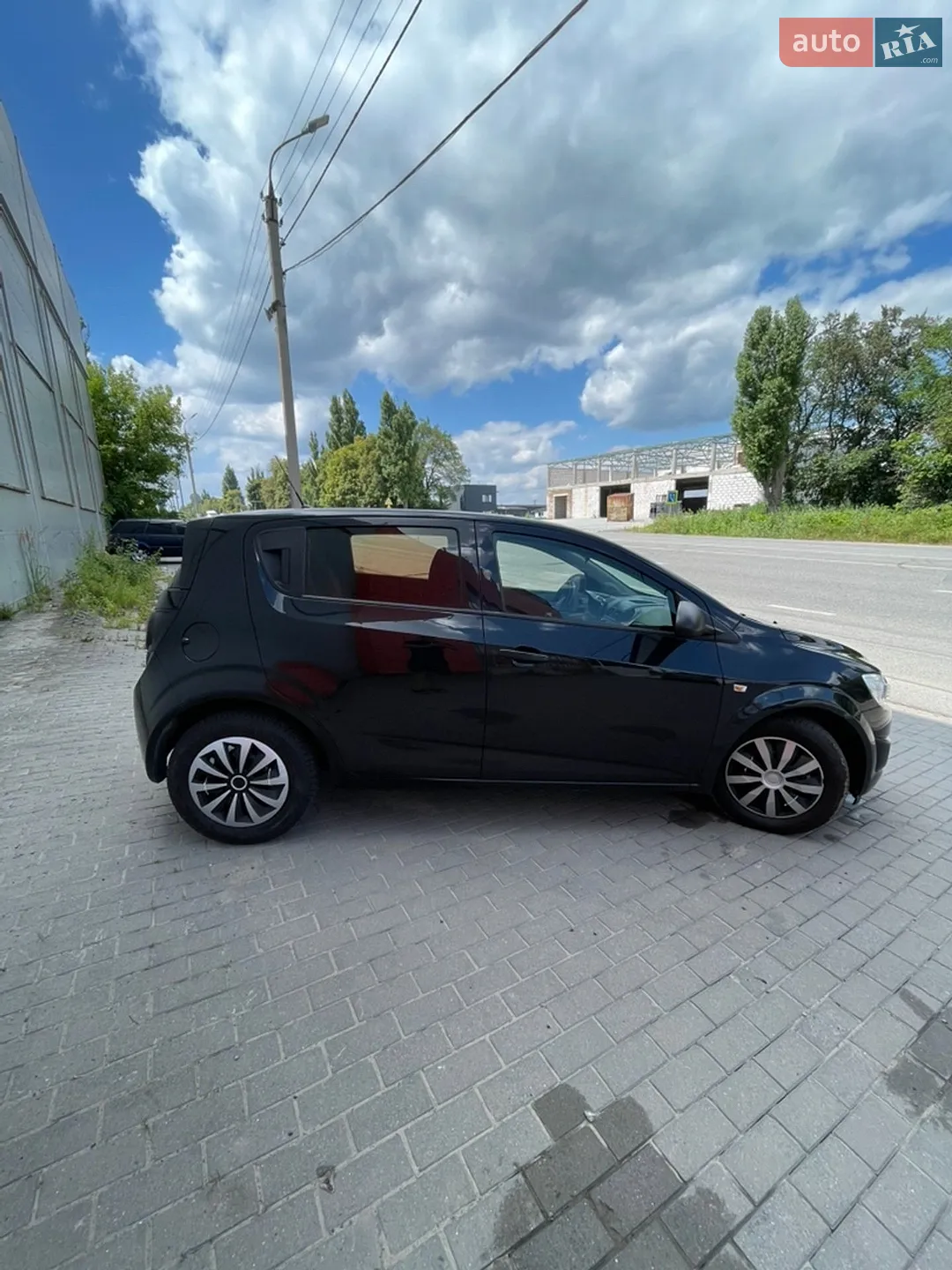 2013 Chevrolet Aveo - мініатюра 11