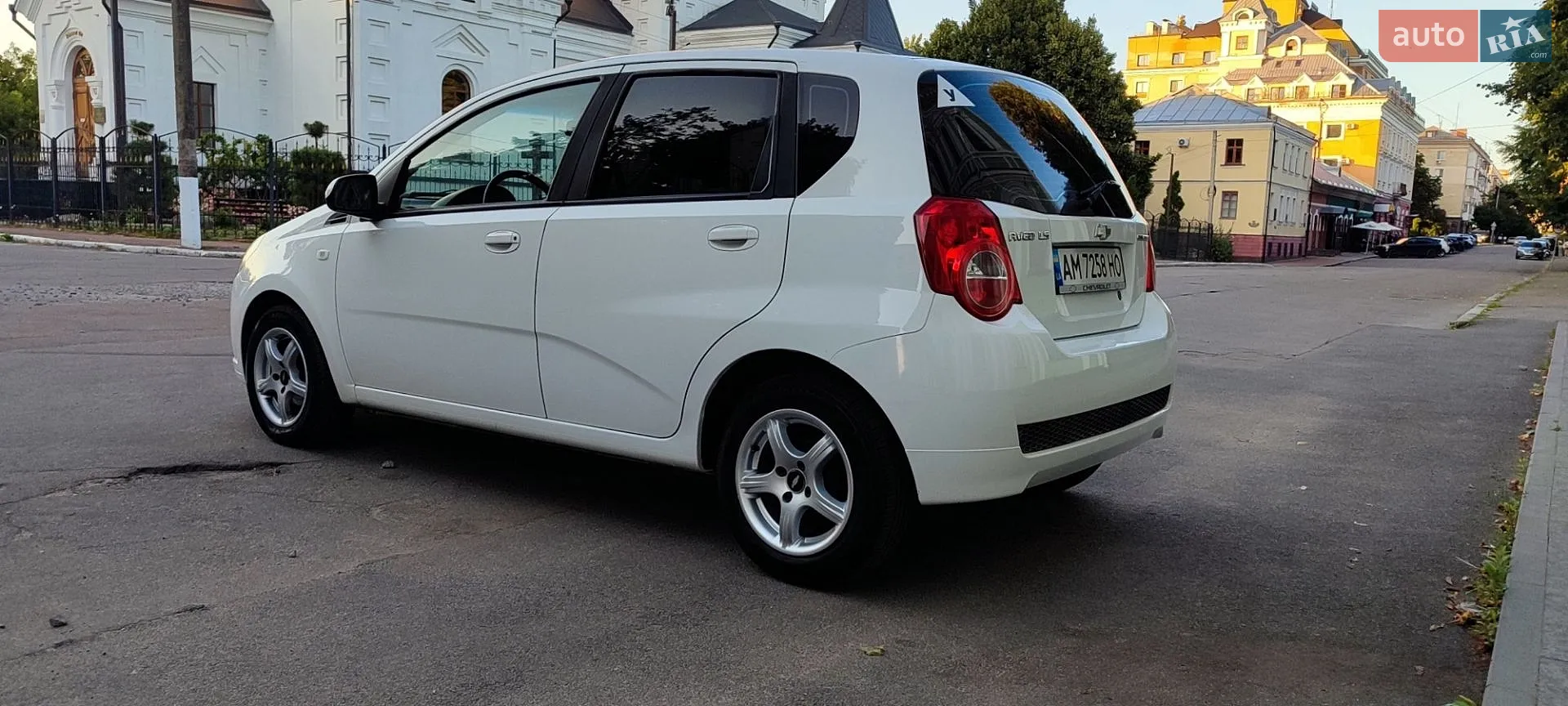 2010 Chevrolet Aveo - мініатюра 10