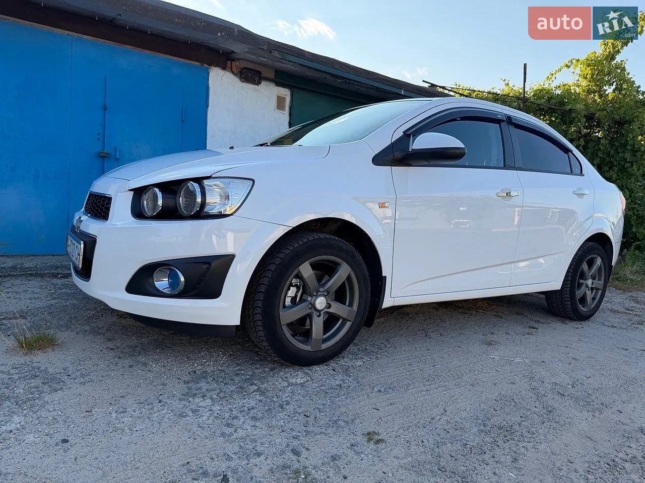 2012 Chevrolet Aveo - фото 1
