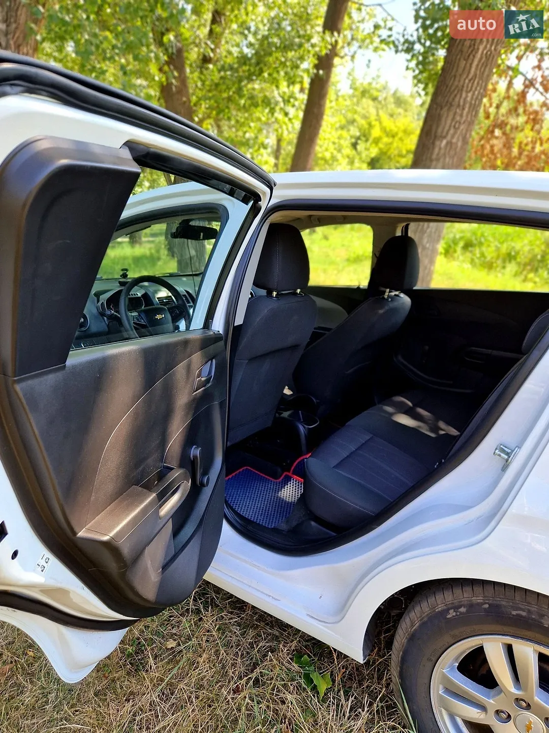 2012 Chevrolet Aveo - мініатюра 14